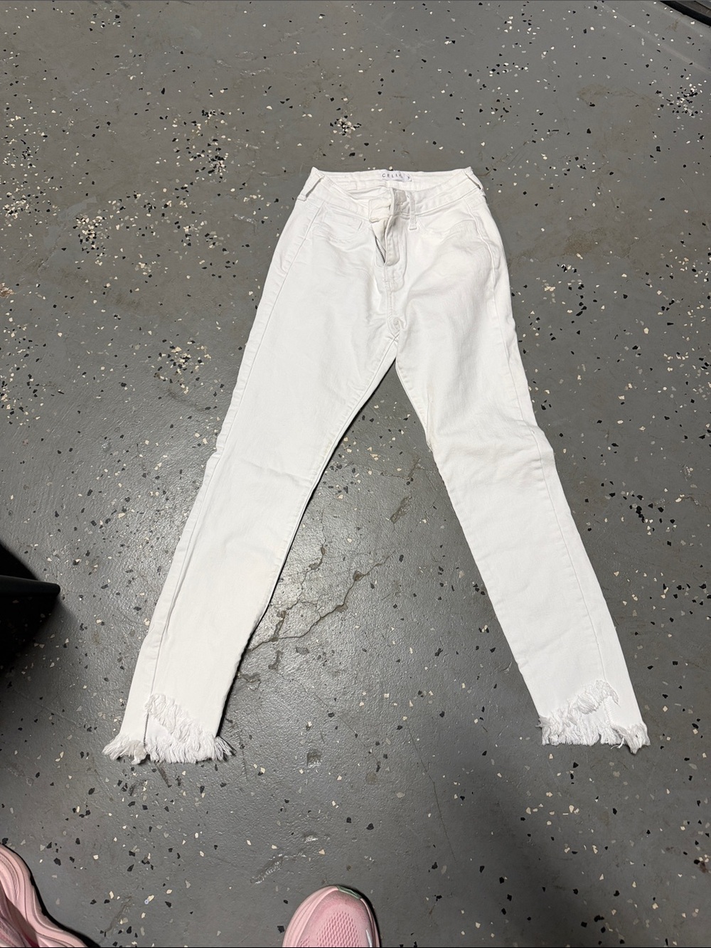 Cello High-Rise White Jeans with Frayed Hem
